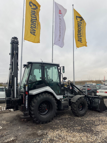 Экскаватор погрузчик Cukurova 885XG