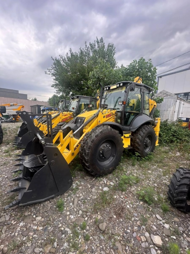 Экскаватор-погрузчик New Holland B115D Comfort