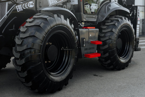 Экскаватор-погрузчик BULL 4SX-F