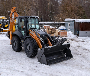 Экскаватор-погрузчик CASE 695SV Comfort