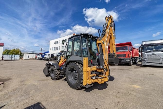 Экскаватор-погрузчик  CASE 580SV Comfort (Tier 5 с отключенной SCR)